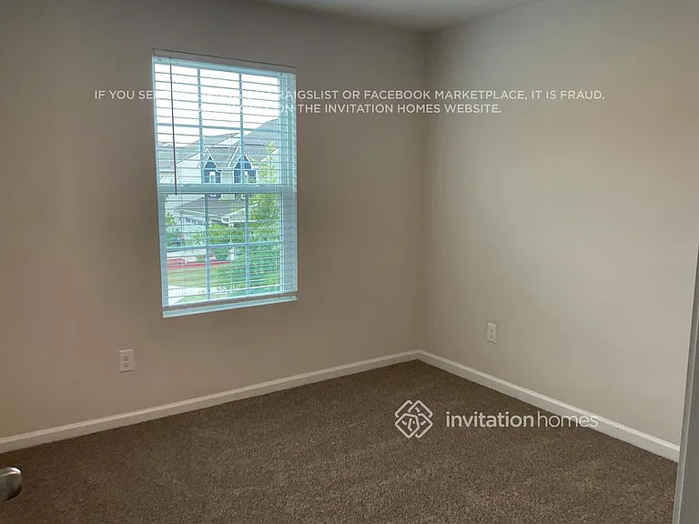 2530 Brunson Ct — Photo 8