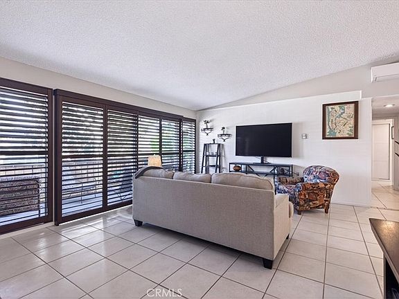 3rd image of 46 Calle Aragon Unit T