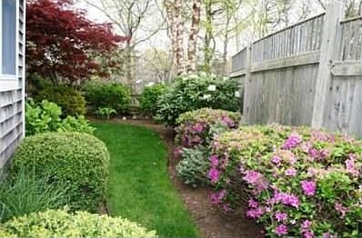 3rd image of 18 Boxwood Cir