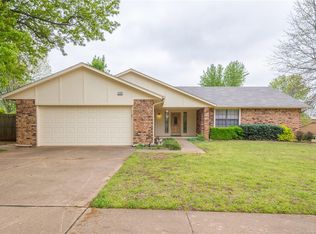 1405 W Decatur St S, Broken Arrow, OK 74011