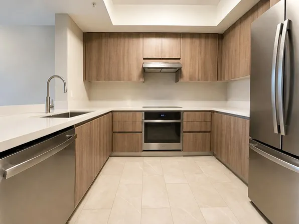 410 Evernia St APT 506, West Palm Beach, FL 33401
