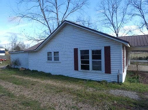 3rd image of 26 4th Ave S