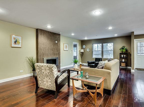 3rd image of 767 Byron Ct