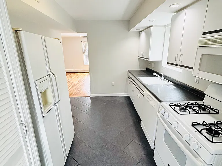 2 Monument Ct #1 — Photo 13