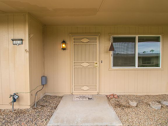 3rd image of 10936 W Santa Fe Dr