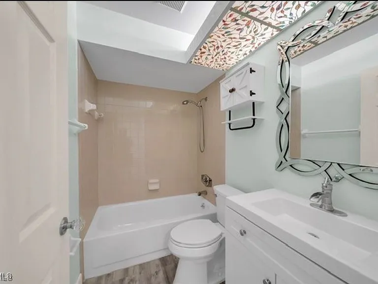 1521 SW 47th Ter #204 — Photo 12