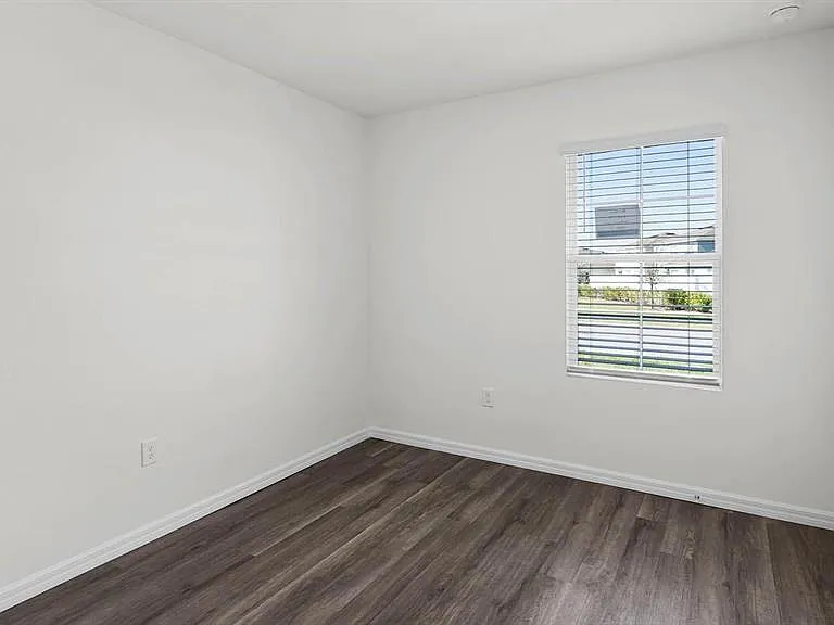 1628 Hummingbird Rd — Photo 18
