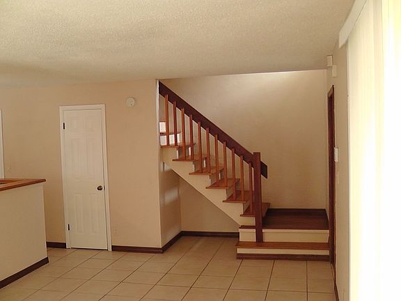 5th image of 15839 SW 91st Ct