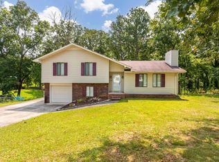 1425 High Oak Dr, Anniston, AL 36206