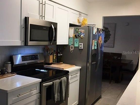 5th image of 3206 Acapulco Dr