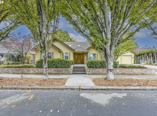 2074 Musket St, Eugene, OR 97408