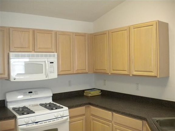 2nd image of 580 Coral Trace Blvd