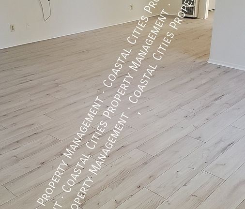 3rd image of 320 E Meda Ave #D