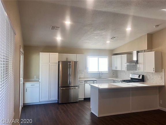 2nd image of 6229 Espinosa Ave