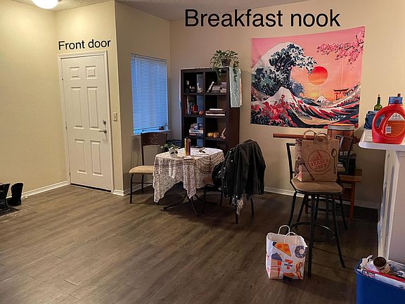 Nook for a small table + breakfast bar