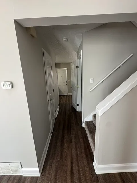 2 bed, 1.5 bath, $1,595 — Photo 4
