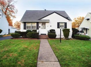 297 Tietjen Ave, Englewood, NJ 07631