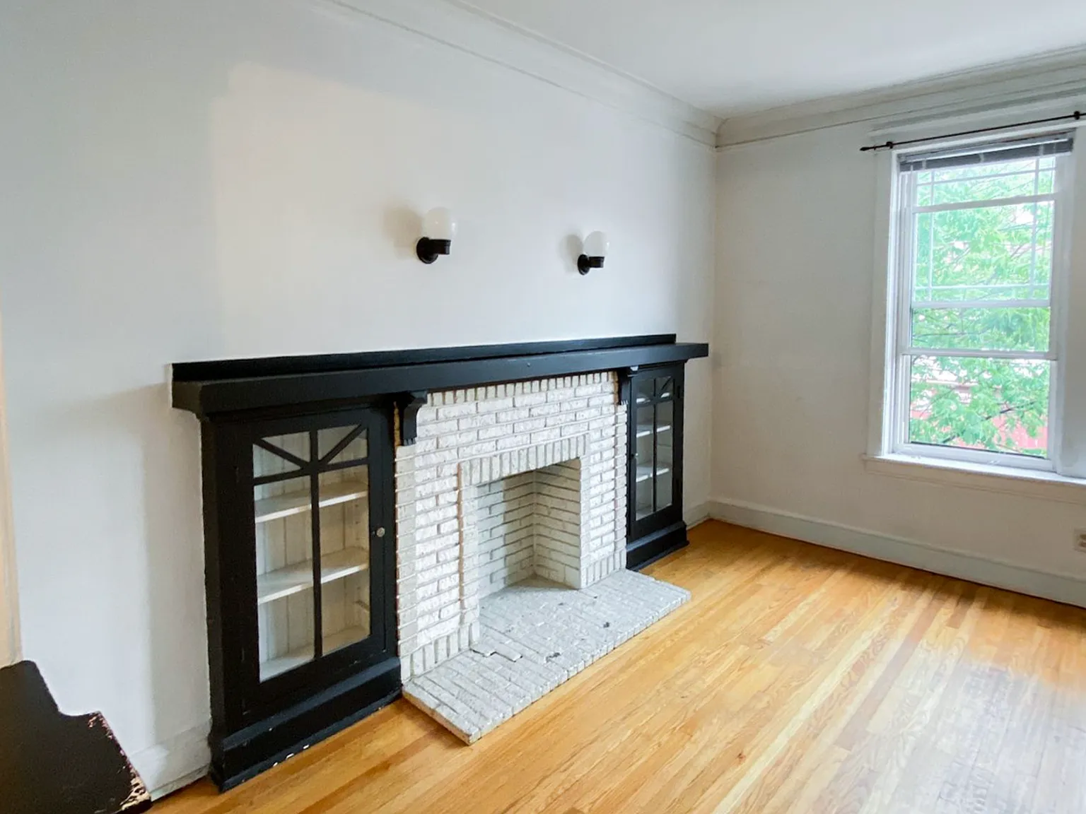 1 bed, 1.0 bath, $2,495 — Photo 1