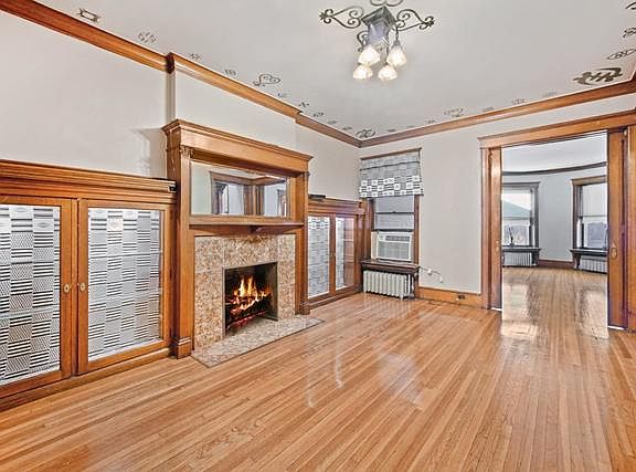 5th image of 4925 S Washington Park Ct