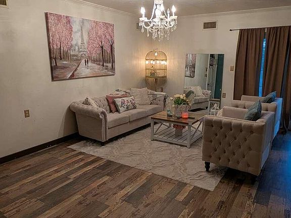 4th image of 3100 E 11TH Street