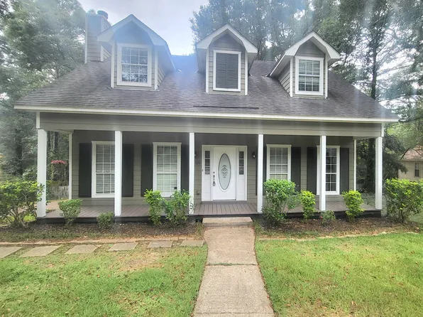 2670 Hamilton Creek Dr W, Mobile, AL 36695