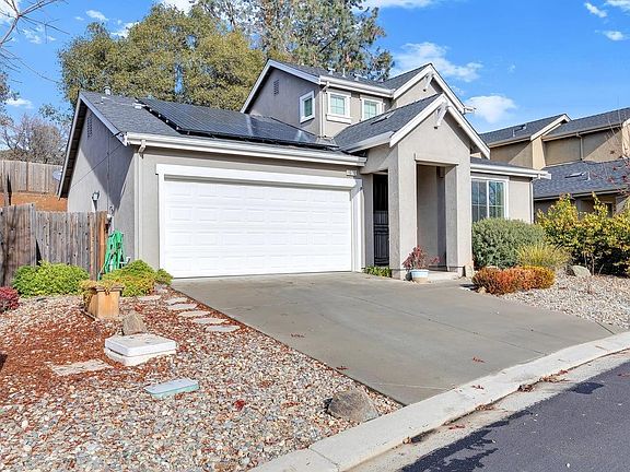 3rd image of 10772 Sierra Meadows Dr