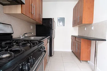 Rented by Julianna Realty Corp