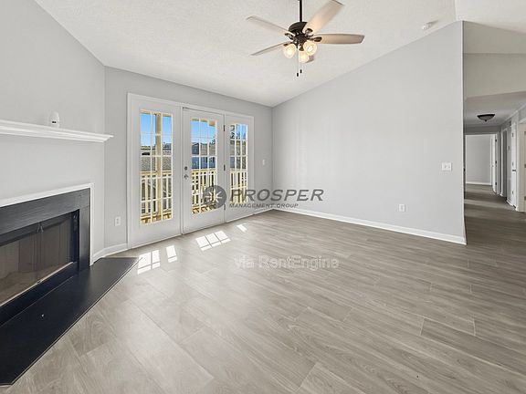 3rd image of 107 Pelham Square Way