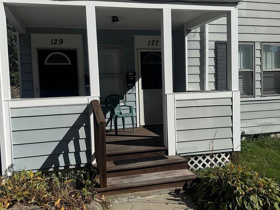 1st image of 127 Tremont St #1