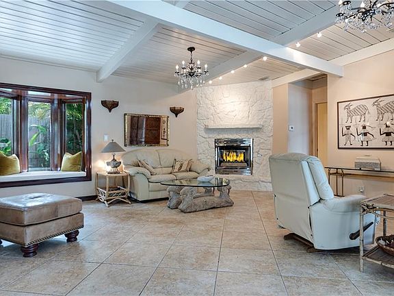 3rd image of 7524 Cove Ter