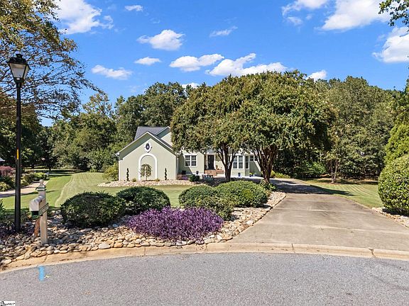 2nd image of 432 Thorn Meadow Ln