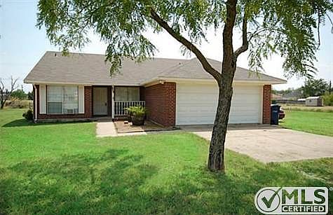 1st image of 609 Concho Dr