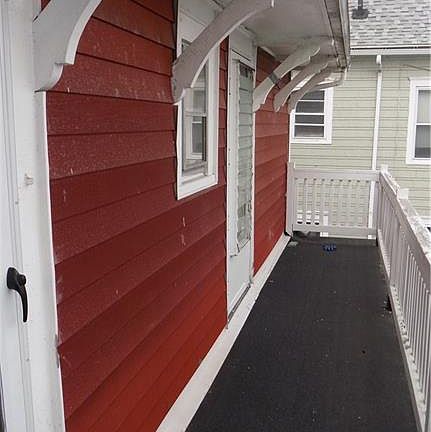 4th image of 15 Meech Ave