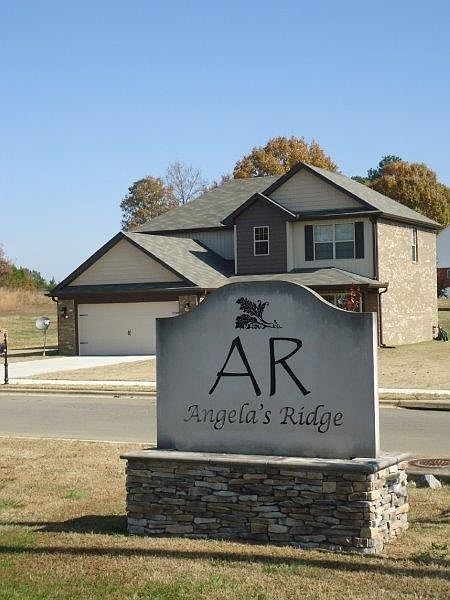 2nd image of 217 Hope Ridge Dr