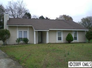 10801 Copper Field Dr, Pineville, NC 28134