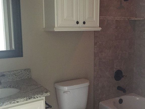 4th image of 610 Milligan Dr