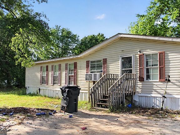 3rd image of 4402 Harper Rd