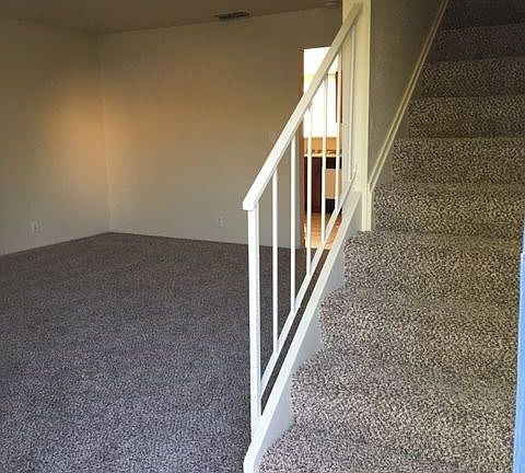 4th image of 417 E St APT 5