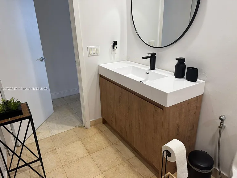 1830 S Ocean Dr #1712 — Photo 35