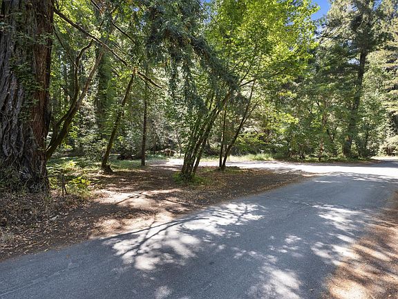 5th image of 8400 Tyrone Rd