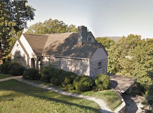 565 S Crest Rd, Chattanooga, TN 37404