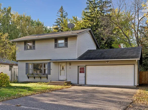 514 Dayton Rd, Champlin, MN 55316