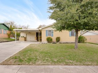 7924 Chaparral Dr, White Settlement, TX 76108