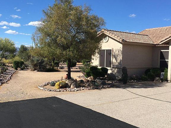 2nd image of 805 Falcon Dr