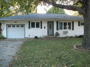 615 4th Ave, Camanche, IA 52730