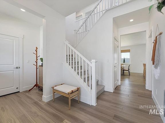 5th image of 8881 W Snow Wolf Dr