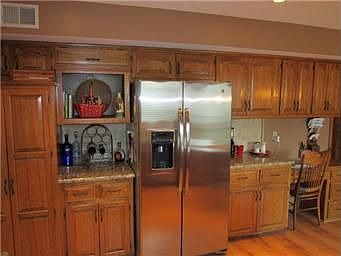 3rd image of 6635 N Anita Ave