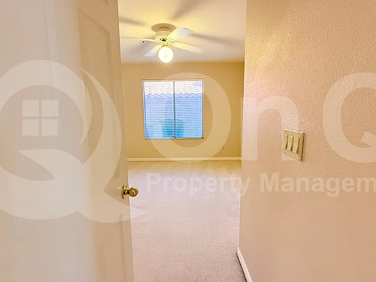 9405 E Presidio Rd — Photo 50