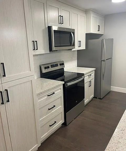 4578 Huron Church Line Rd #512 — Photo 9
