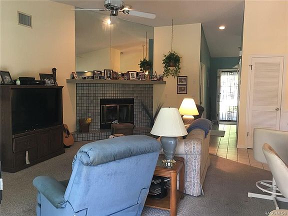 5th image of 80 N Country Club Dr